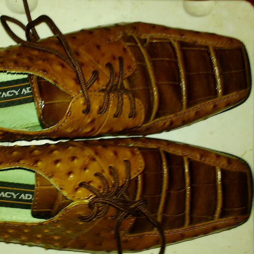 Boys Stacey Adams size 2.5